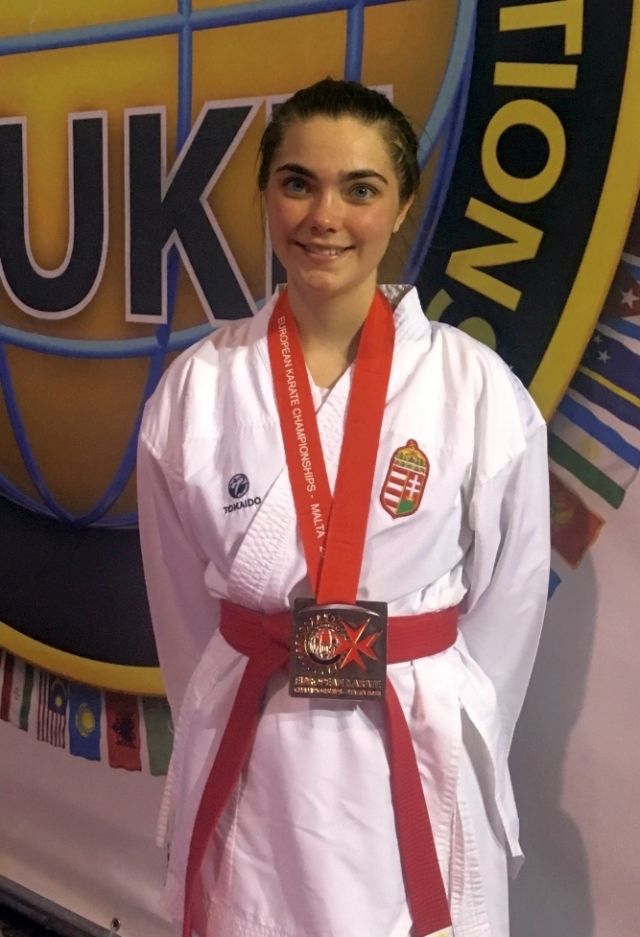 Sz�ntai Luca - kata Eur�pa-bajnoki ez�st�rmes �s kumite -55 kg Eur�pa-bajnoki bronz�rmes
