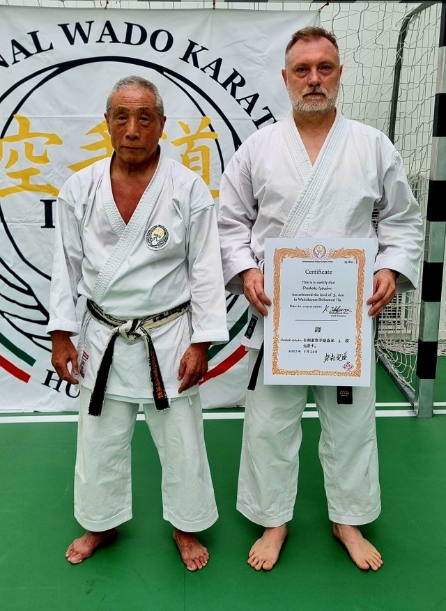 Shibamori Mester Dodok Istv�nnal