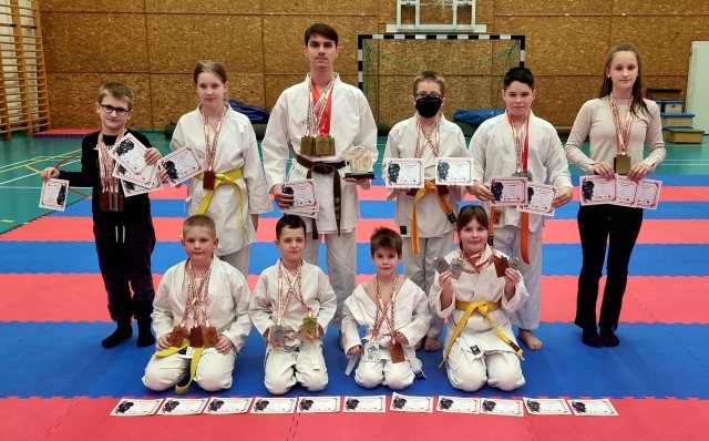 SZAC Karate SE sikeres csapata