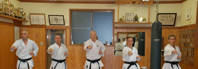 P�nzes Tam�s - Sakai Kazou Nagymester Doj�j�ban (Jo Sui Kai Dojo, Jap�n)