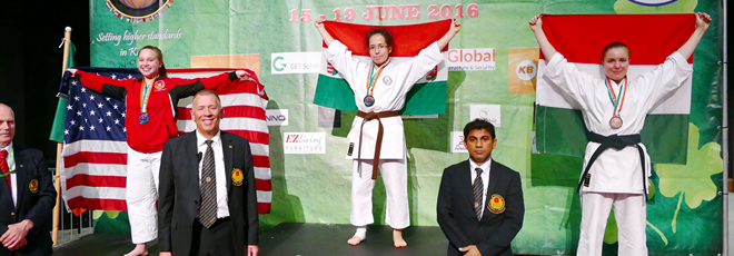 Dud�s �va - kata Vil�gbajnok �s Radn�ti Bettina VB. 3. helyezett